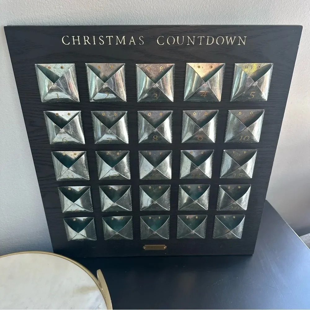 Hearth & Hand Dark Wooden Farmhouse Christmas Countdown Advent Candy Calendar